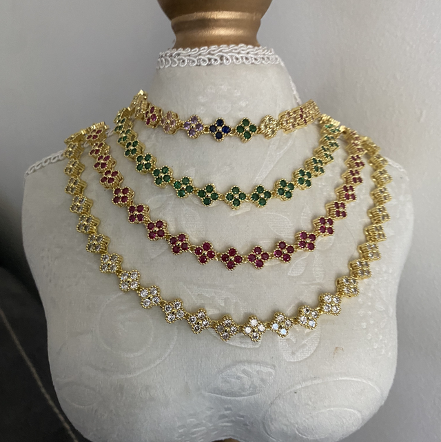 Collier strass trefle