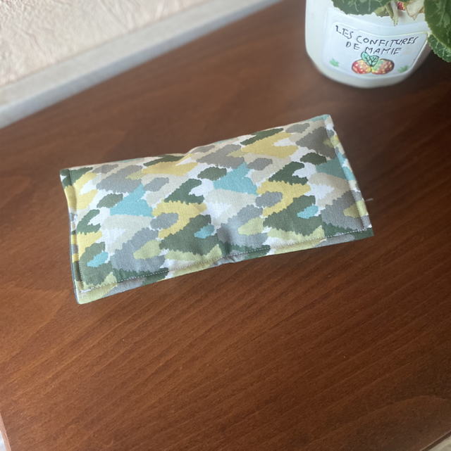 Étui à lunettes militaire