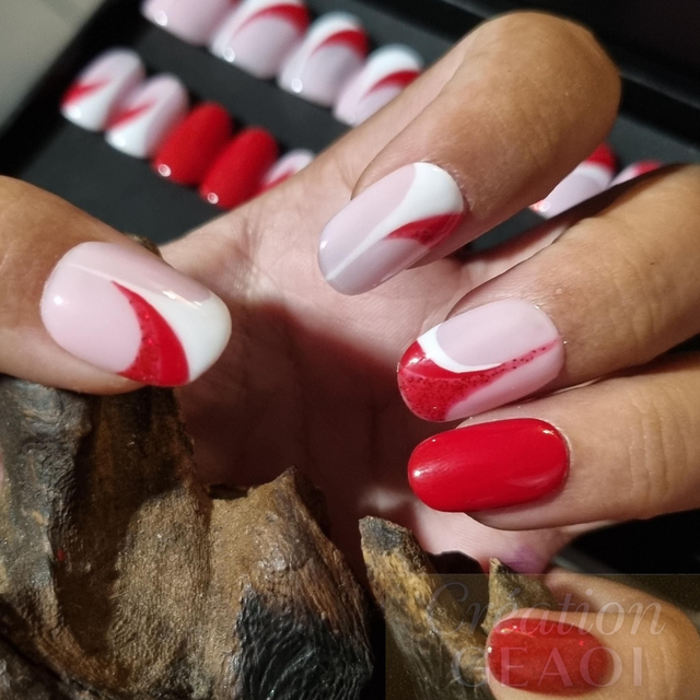 RED ARLEQUIN LITTLE OVAL S