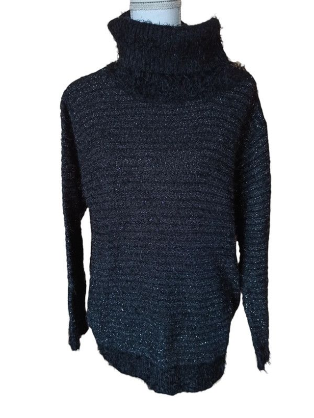 Pull col roulé 46/48   INTERMARCHE