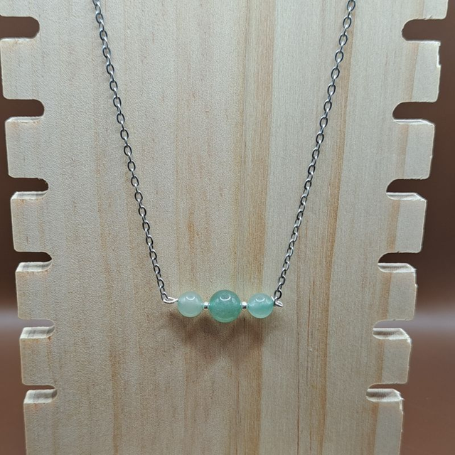 Collier 3 perles Aventurine verte