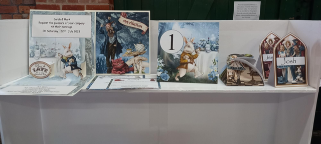 Wonderland stationery 