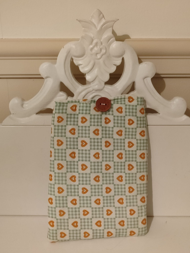 Travel Book Cover 'Green hearts'