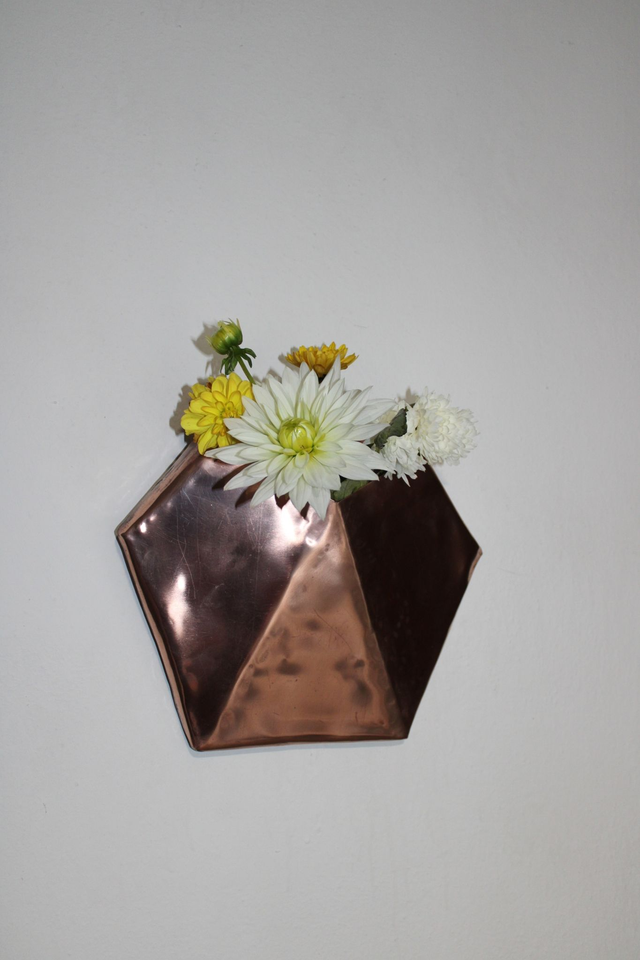 Copper wall vase, mounted planter modern style wall mounted planter ideal for decorating your home.