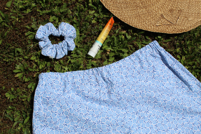 Short upcyclé fleurs bleues - Taille 1