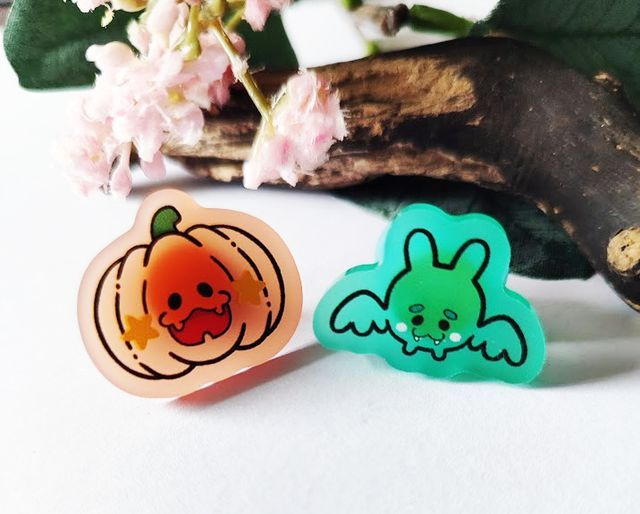 Pumpkin and Bat Pin Set (2pk)