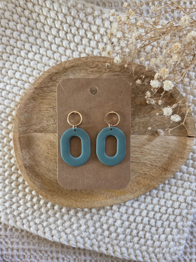 Boucles d&#039;oreilles Sybille texturées coloris émeraude