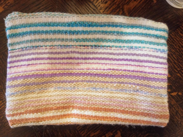 Pochette tissé main