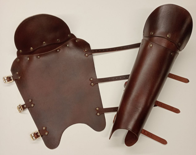 Leg Greaves (Copcutt) These have a Knee Guard