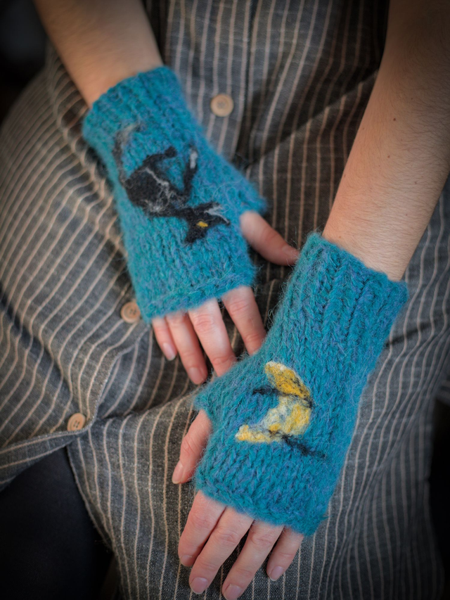 Mitaines Tatouées - La lune et le loup