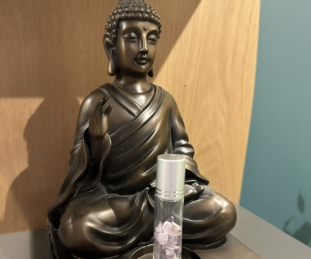 Roll-on avec pierres naturelles d’Améthyste