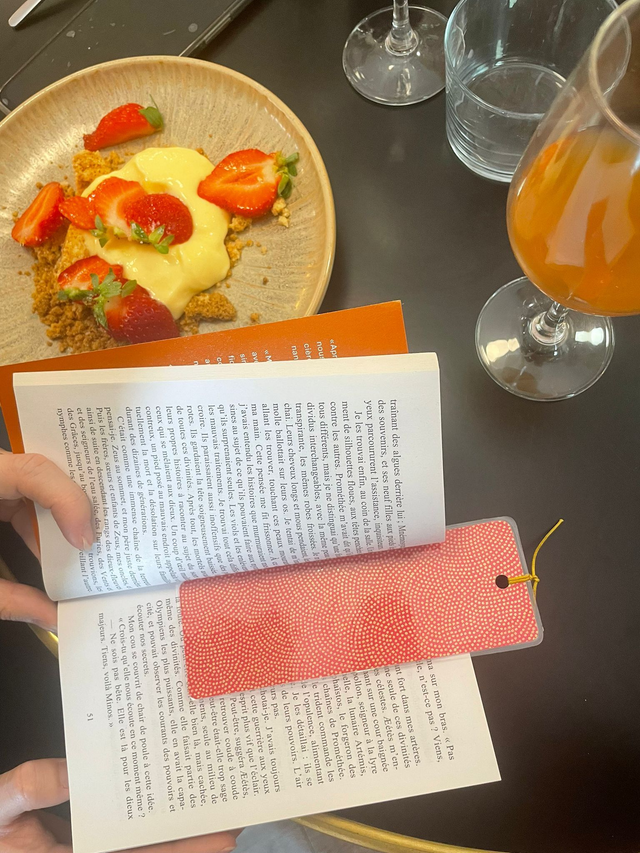 Marque-page en papier japonais – Élégance, couleur et poésie