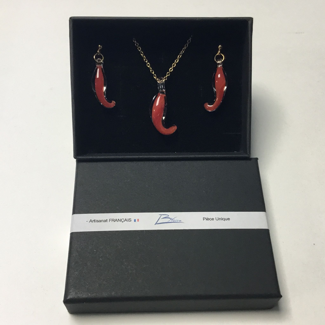 Parure pendentif et boucles d’oreilles réf PA 082