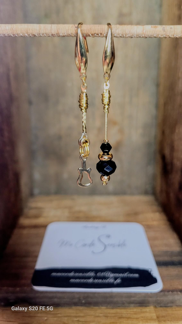 Bo cordes de guitare surcyclée