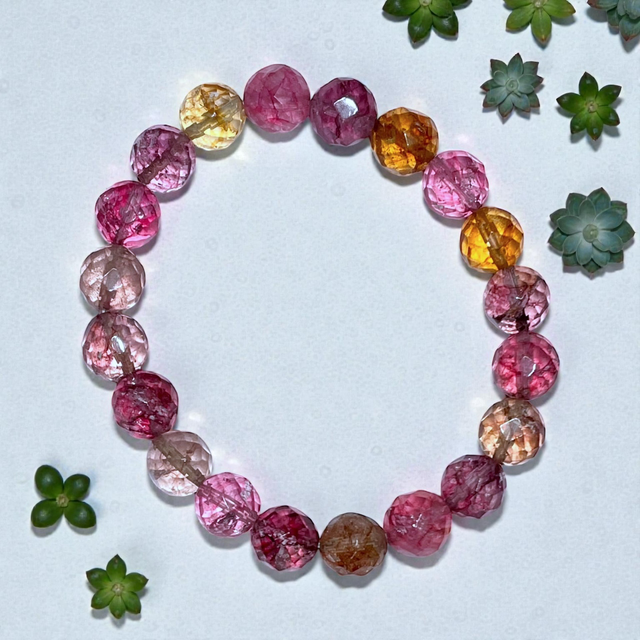 Aura quartz stretch bracelet