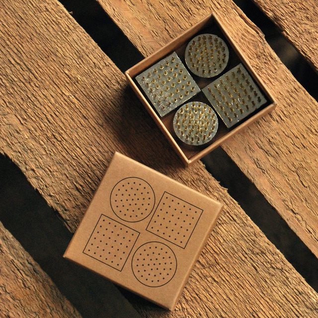 Niwaki Set of Four Mini Flower Frogs