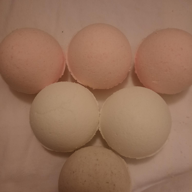 Juniperberry Bath Bombs