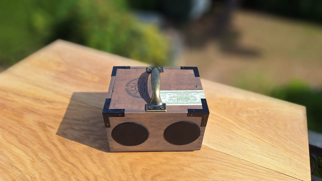 H. Upmann Stereo Bluetooth Speaker