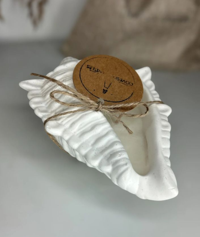 JEUNE - Conch Shell Candle