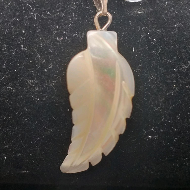 nacre Plume (pendentif) 