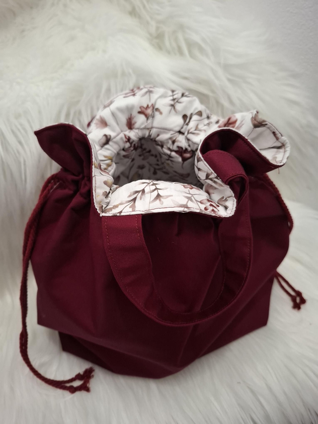 Bordo rdeča torbica