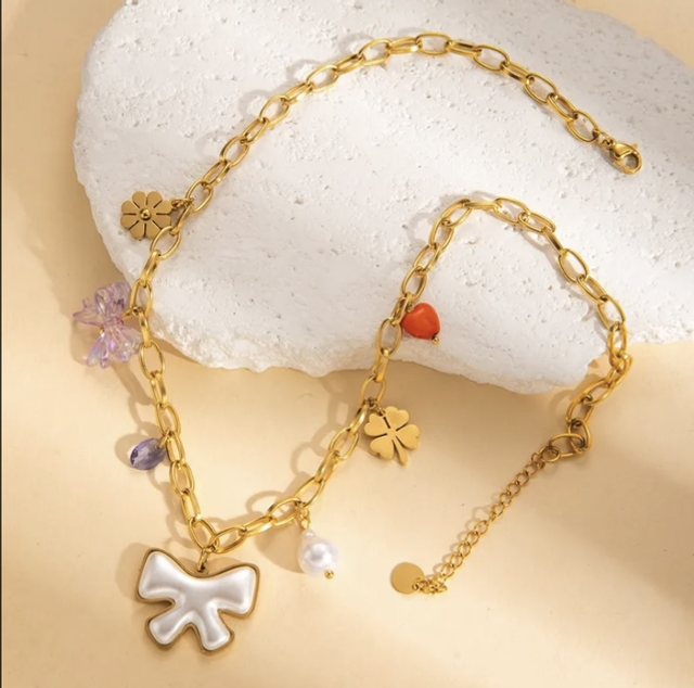 Collier breloques Isabeau 