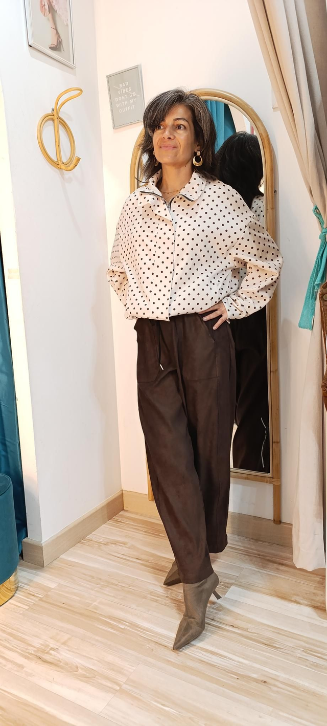 Pantalón barrel simil ante