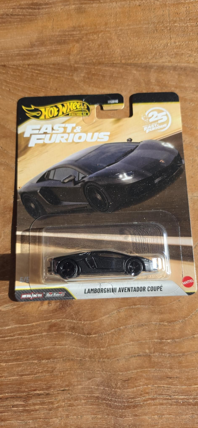 Lamborghini aventador coupé