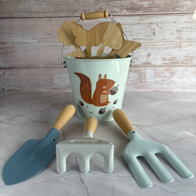 Little Gardeners’ Starter Kit – Real Metal Tools &amp; Wooden Handles!