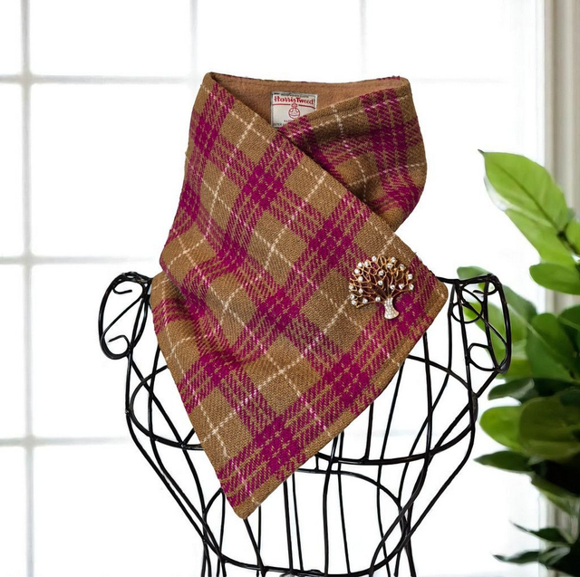 Harris Tweed Cozy Wrap