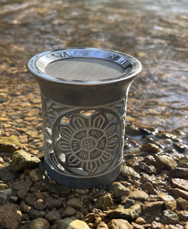 Brûleur d’encens en pierre ollaire « sunflower »