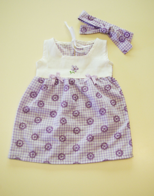 250.00-Robe enfant 9 mois/1an