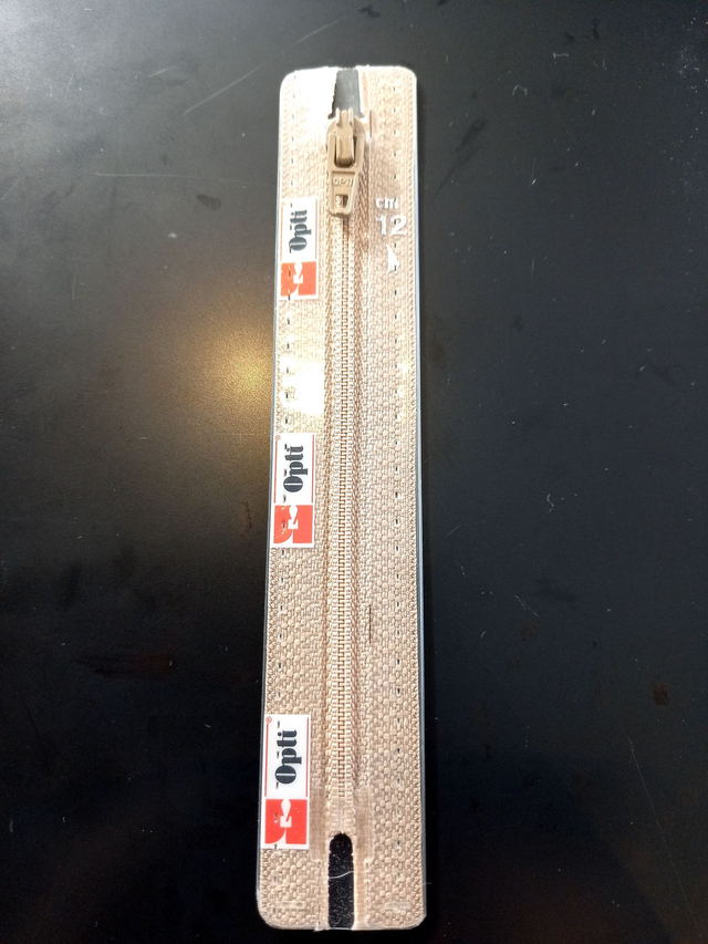 S40 / kleur 886 Opti rits kunststof lichtbruin