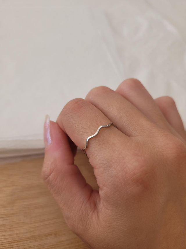Stainless steel wave dainty band ring - Size Q - SL-082