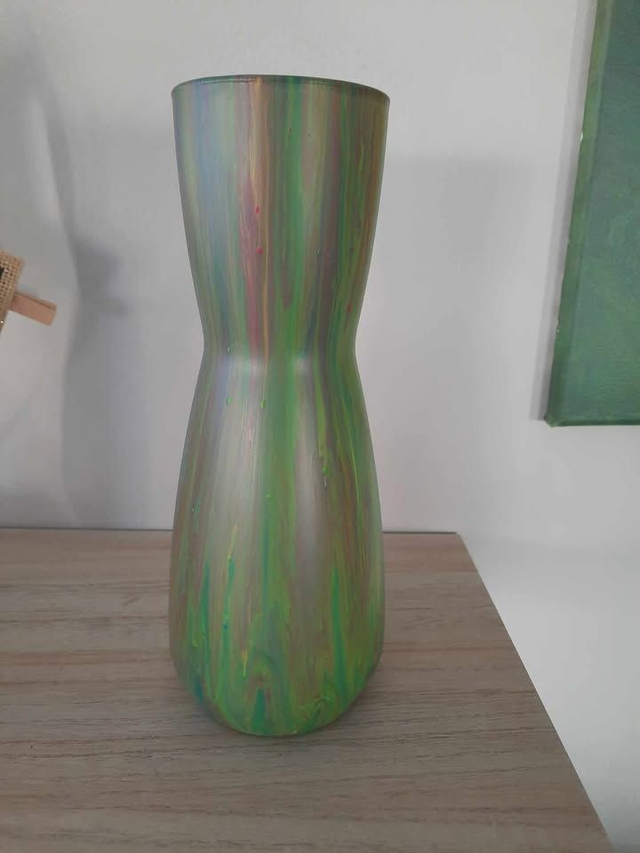 Vase allongé