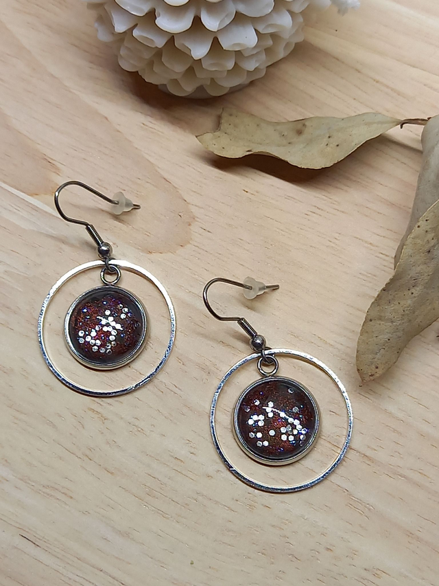 Boucles d&#039;oreilles Cabochon &quot;Paillettes&quot; -  marron / argenté / cercle