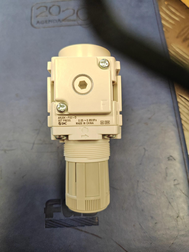 Riduttore SMC code ar20k f02d