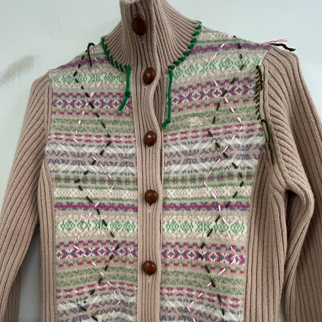 Reworked maglione con i fili di lana