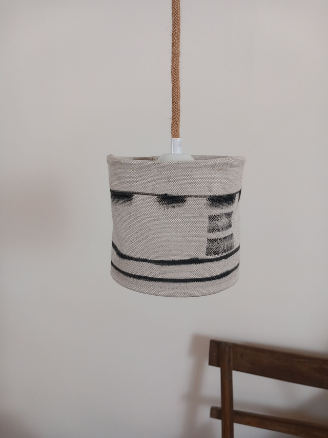 Abat-jour en lin naturel ,suspension baladeuse peinte à la main diamètre 15 cm