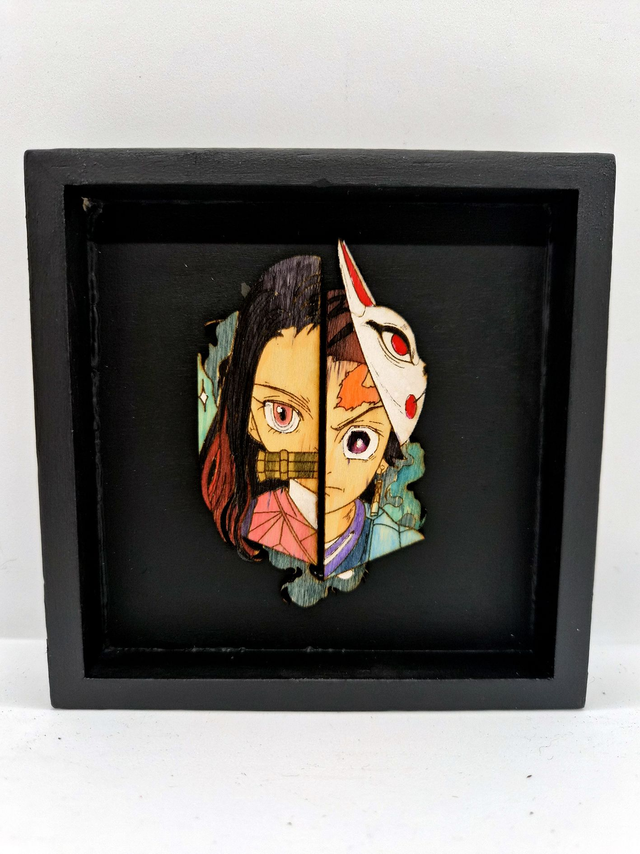Cadre en bois avec gravure - Demon Slayer- Nezuko et Tanjiro