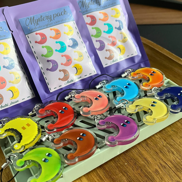 Gacha Lunes - Design mystère