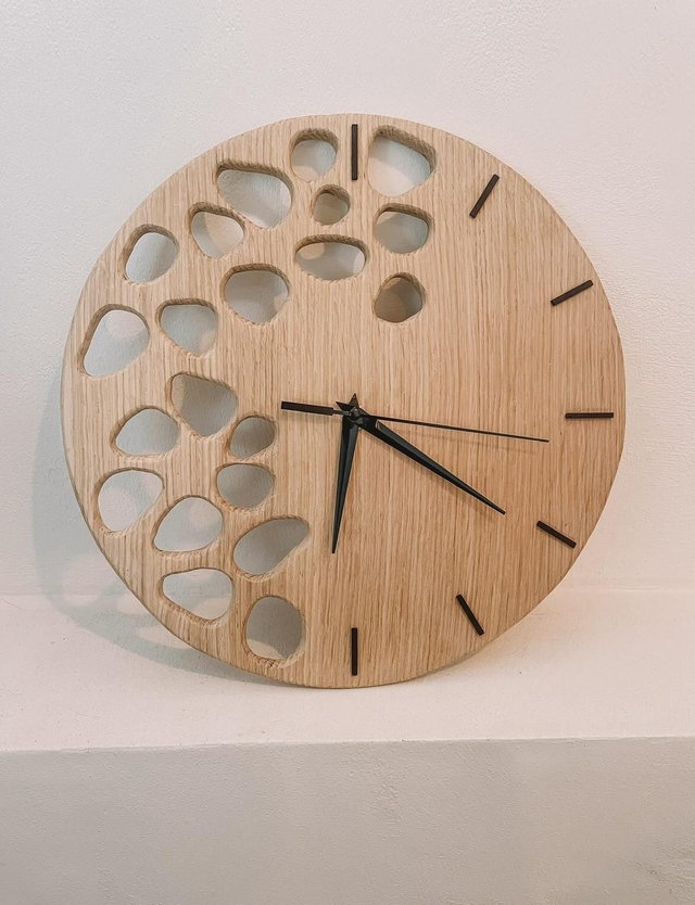 Horloge bois en chêne