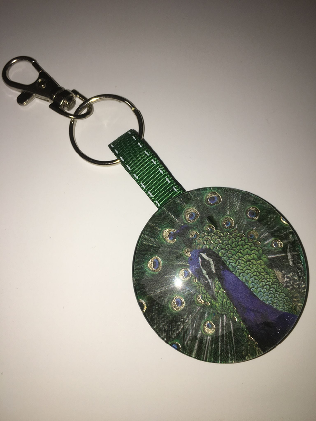 Double sided large glass cabachon keyrings