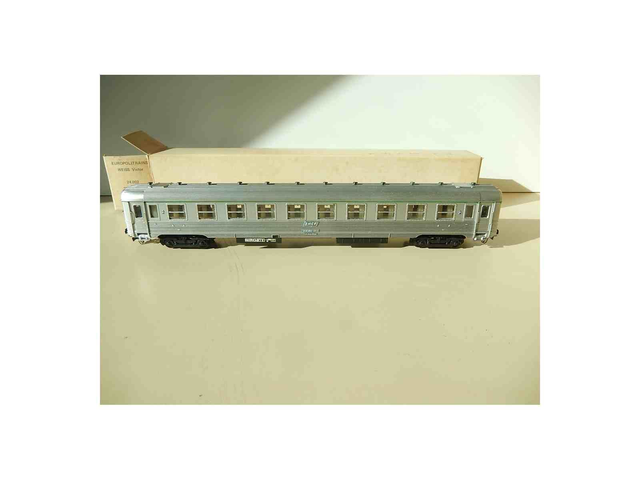 voiture inox Victor Weiss B10j Europolitrains 24002 H0