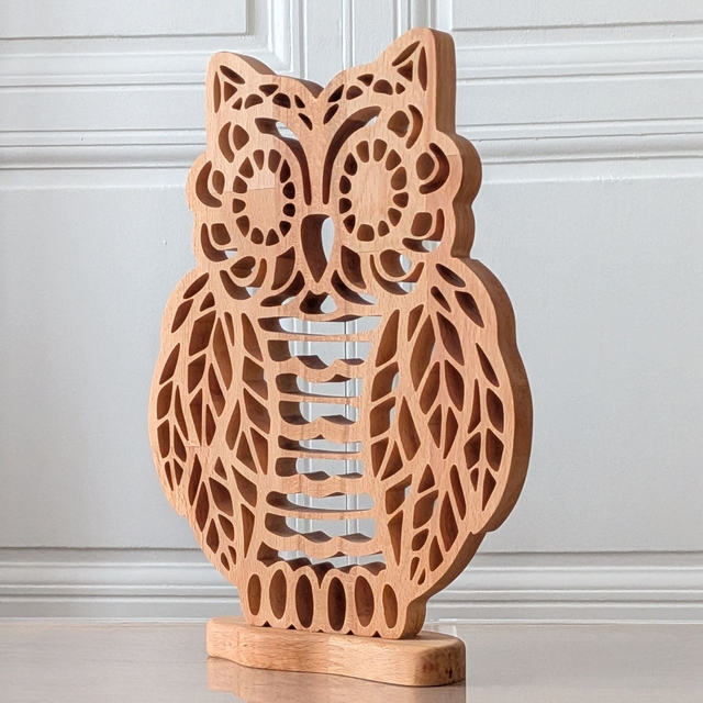 Hibou en hêtre