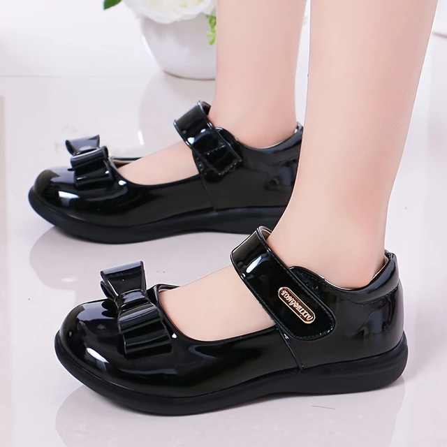 Girls' Four-Season Retro Style Solid Color Soft Sole Flat Shoes