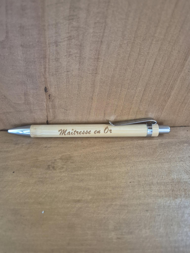 Stylo &quot; Maîtresse en or&quot;