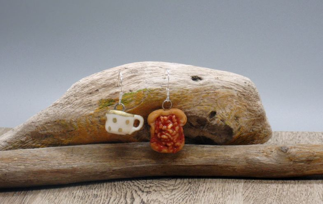 Beans on toast with a cuppa