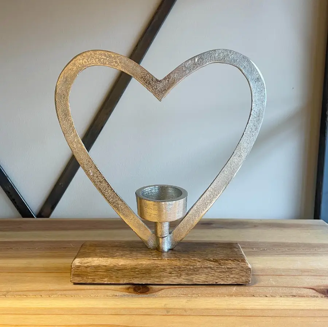 HEART TEALIGHT HOLDER 