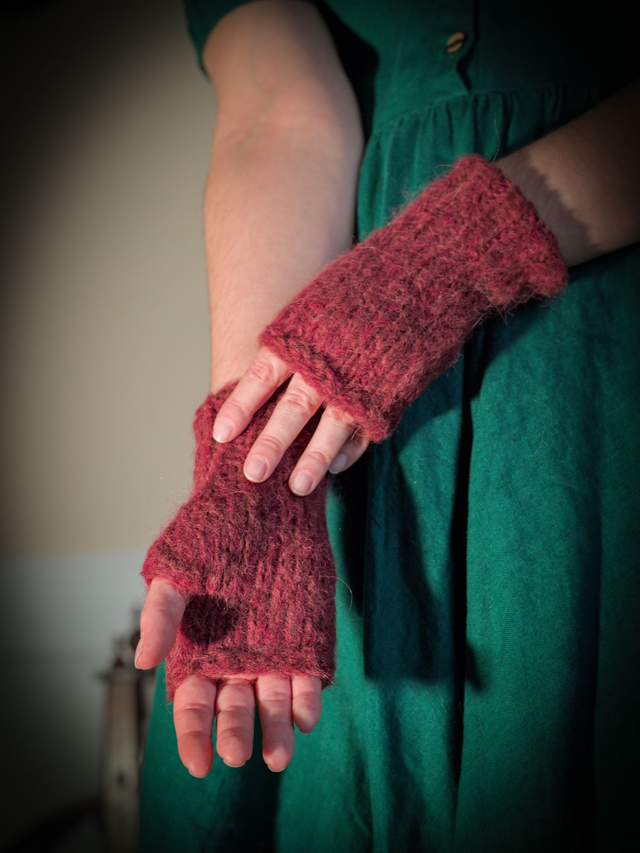 Mitaines en laine d'alpaga et mérinos tricotées à la main rouge bordeaux